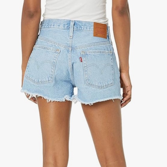 Levi’s shorts - Picture 2 of 4